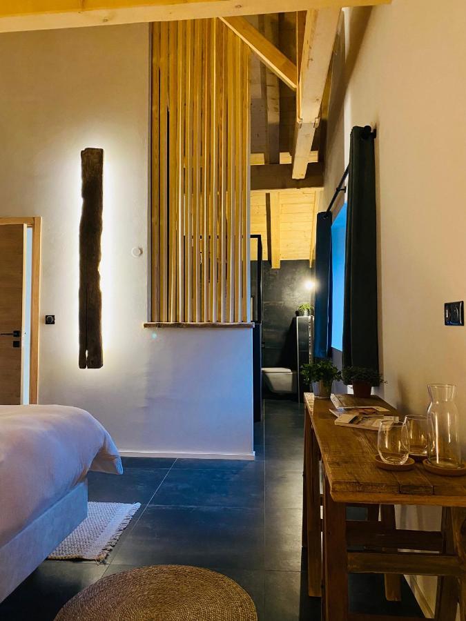 Готель La Loge De La Dolarde - Chambre Nord-Est Преманон Екстер'єр фото